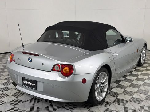 Used 2003 BMW Z4 2.5i image 14