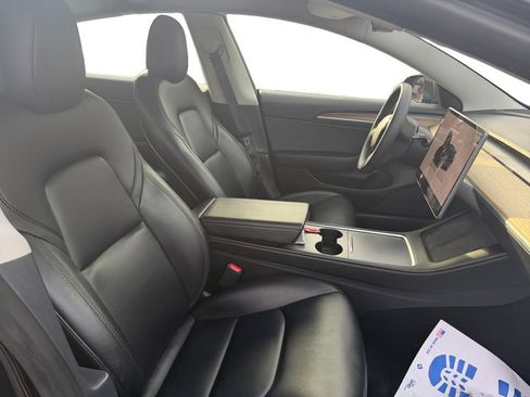 Used 2023 Tesla Model 3 Standard Range image 15