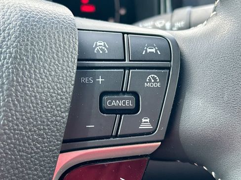 Certified 2025 Toyota Camry SE w/ Convenience Package FWD image 18