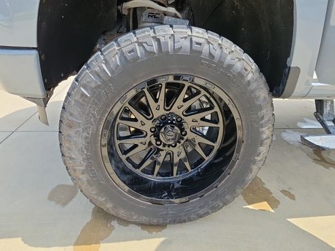 Used 2025 Chevrolet Silverado 1500 RST AWD/4WD image 12