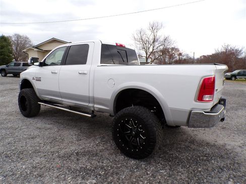 Used 2017 RAM 2500 Laramie image 2