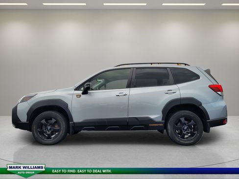 Used 2022 Subaru Forester Wilderness AWD/4WD image 7