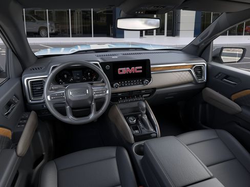 New 2026 GMC Canyon Denali AWD/4WD image 15