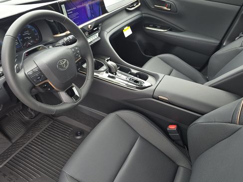 New 2026 Toyota Crown Signia w/ Advanced Technology Package AWD/4WD image 8