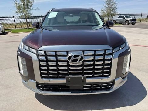 Used 2023 Hyundai Palisade Calligraphy AWD/4WD image 3