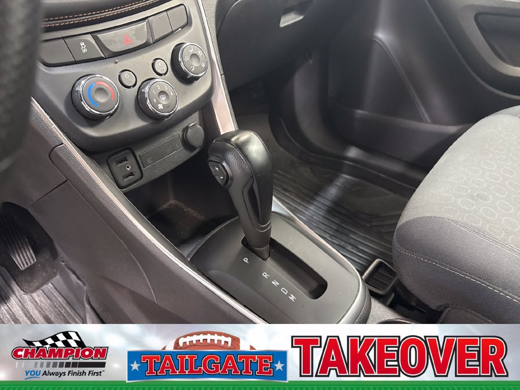 Used 2019 Chevrolet Trax LS FWD image 31