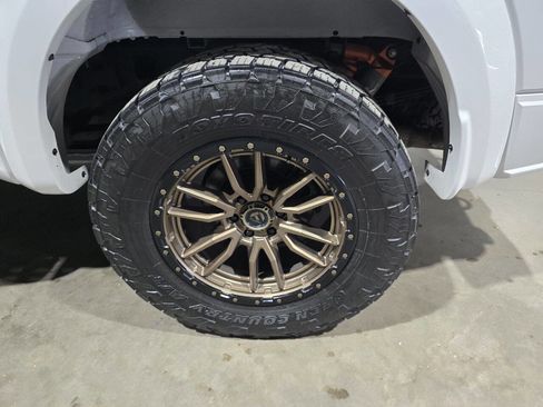 Used 2020 Ford F150 Raptor w/ Equipment Group 802A Luxury AWD/4WD image 24
