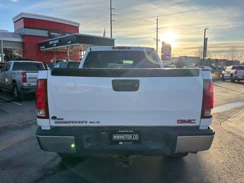 Used 2007 GMC Sierra 1500 SLE w/ SLE/SLT Trailering Package image 9