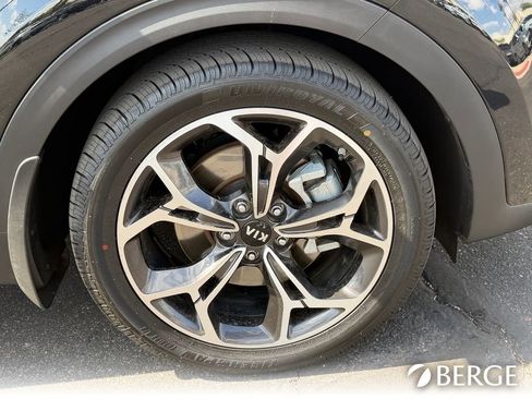 Used 2022 Kia Sportage SX w/ Paint Protection Package image 11