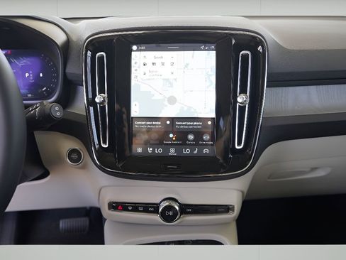 New 2026 Volvo XC40 B5 Plus w/ Protection Package image 13