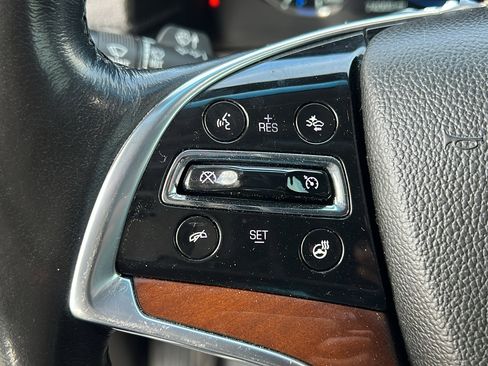 Used 2017 Cadillac Escalade Premium Luxury image 29