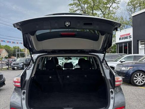 Used 2018 Nissan Murano S AWD/4WD image 6