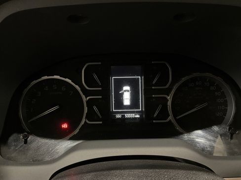 Used 2021 Toyota Tundra Platinum image 15