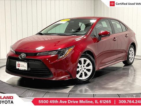 Certified 2024 Toyota Corolla LE image 1