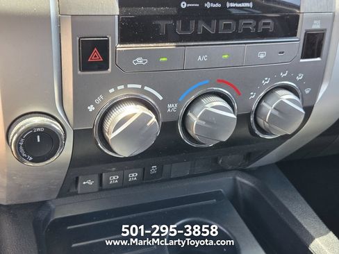 Used 2020 Toyota Tundra SR5 w/ SR5 Upgrade Package AWD/4WD image 20