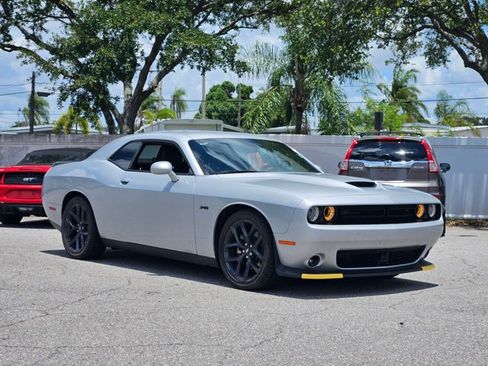 Used 2023 Dodge Challenger R/T w/ Plus Package RWD image 3