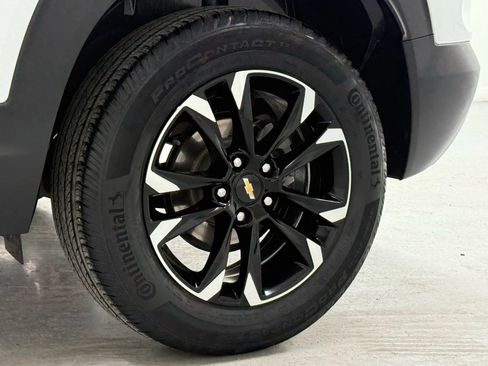 Used 2021 Chevrolet TrailBlazer LT w/ Premium Seating Package image 40