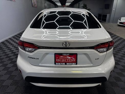 Used 2021 Toyota Corolla LE image 13