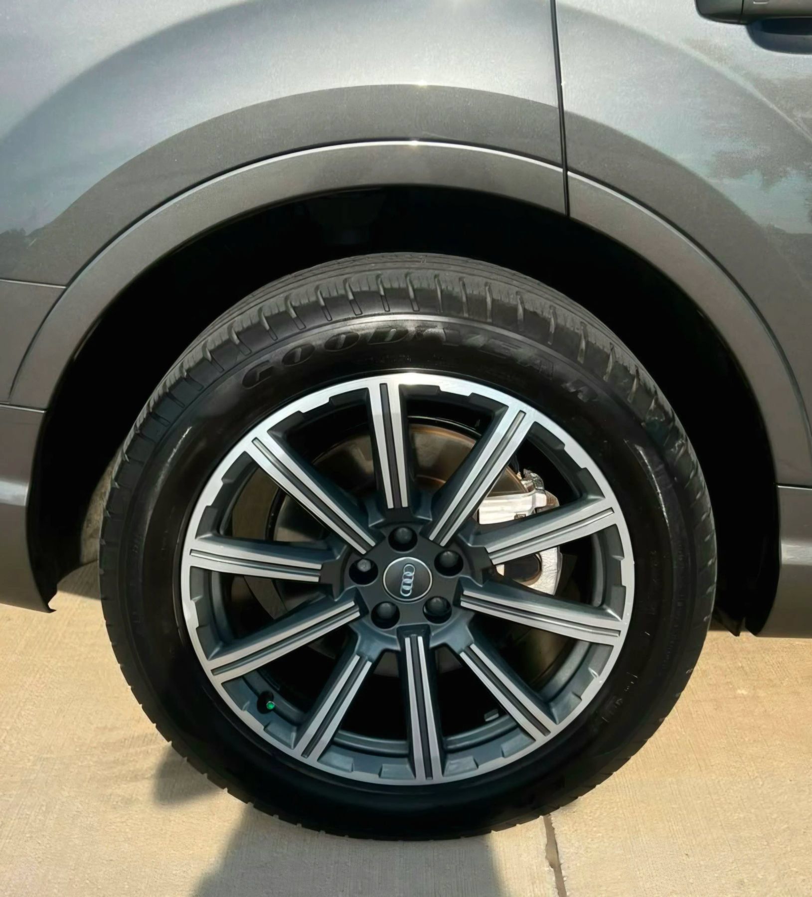 Used 2018 Audi Q7 3.0T Prestige AWD/4WD image 60