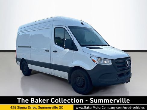 Used 2024 Mercedes-Benz Sprinter 2500 image 1