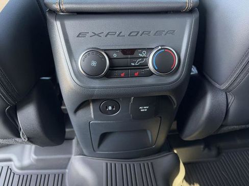 New 2026 Ford Explorer Tremor w/ Tremor Convenience Package image 21