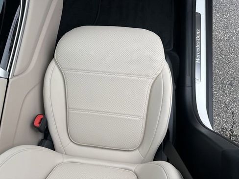 New 2026 Mercedes-Benz GLC 300 4MATIC image 40