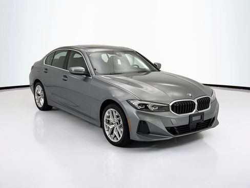 Used 2025 BMW 330i xDrive Sedan w/ M Sport Package AWD/4WD image 3