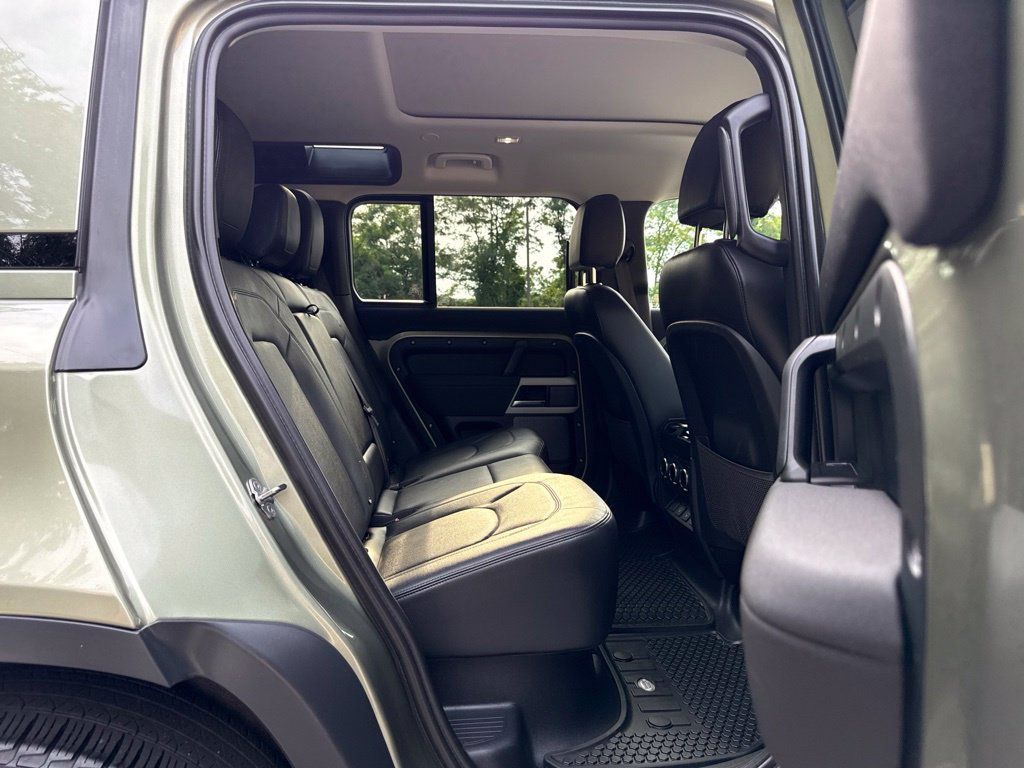 Certified 2023 Land Rover Defender 110 S AWD/4WD image 18