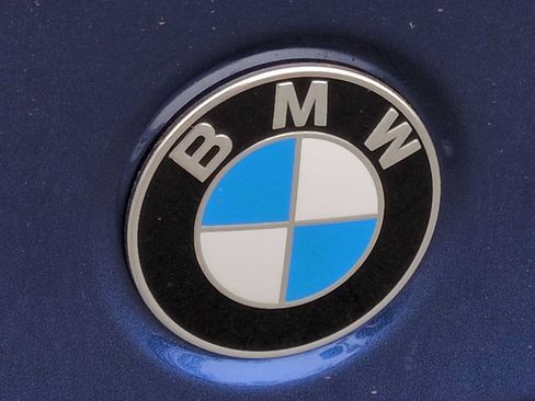 Used 2026 BMW 330i xDrive Sedan w/ M Sport Package AWD/4WD image 12