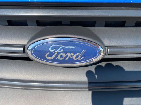 Used 2017 Ford Escape S FWD image 64