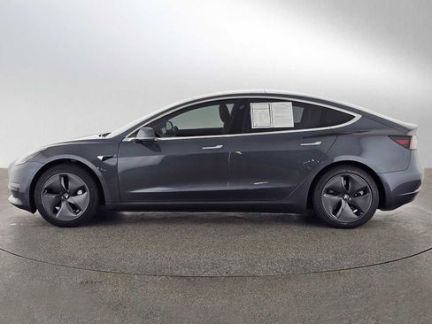 Used 2020 Tesla Model 3 Standard Range image 6