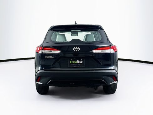 Used 2023 Toyota Corolla Cross L image 32