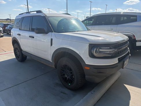 Used 2021 Ford Bronco Sport image 3