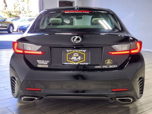 Used 2017 Lexus RC 300 AWD image 4