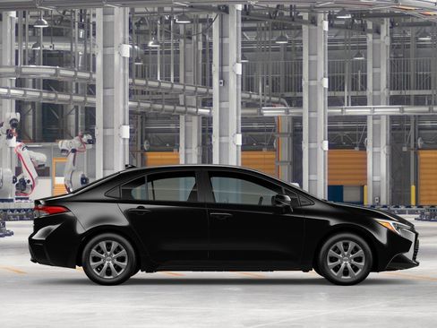 New 2026 Toyota Corolla LE FWD image 12