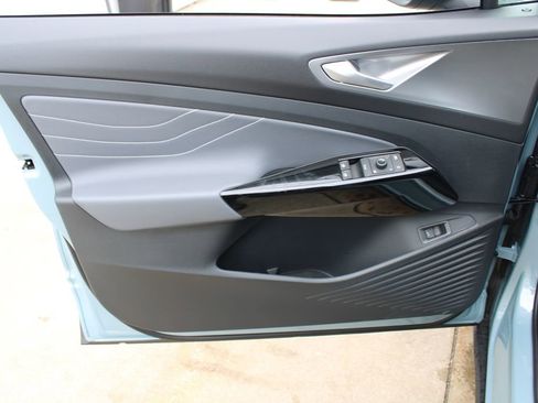 New 2026 Volkswagen ID.4 Pro S image 9