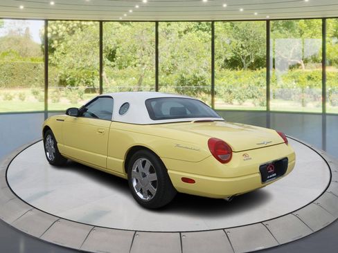 Used 2002 Ford Thunderbird Deluxe image 7