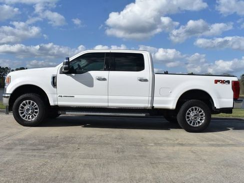 Used 2020 Ford F250 Lariat w/ Chrome Package image 3