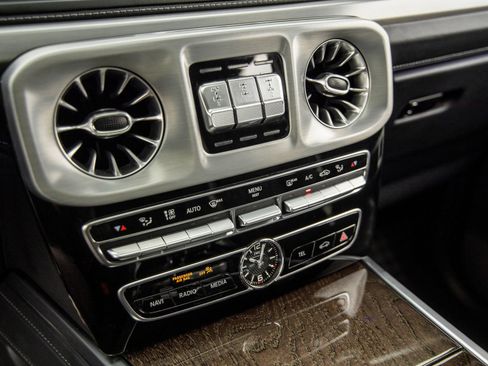 Used 2022 Mercedes-Benz G 63 AMG 4MATIC image 32