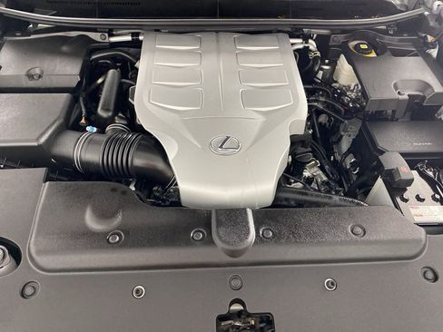 Certified 2023 Lexus GX 460 Premium w/ Premium Package image 36