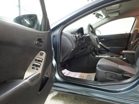 Used 2006 Pontiac G6 Sedan FWD image 9
