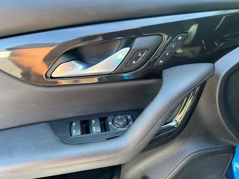 Used 2020 Chevrolet Blazer RS AWD/4WD image 11