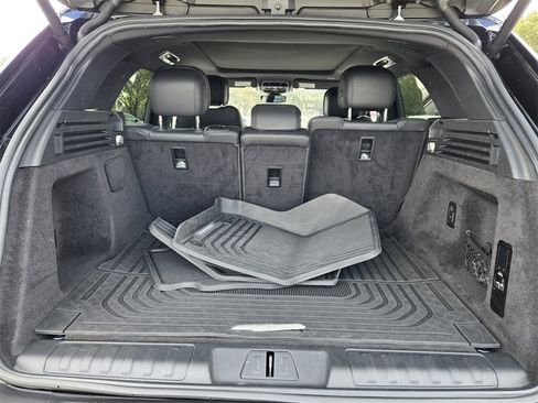 Used 2023 Land Rover Range Rover Sport SE Dynamic image 14