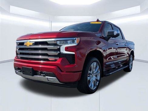New 2025 Chevrolet Silverado 1500 High Country w/ High Country Premium Package AWD/4WD image 9