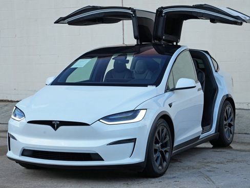 Used 2023 Tesla Model X AWD/4WD image 50