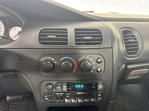 Used 2001 Dodge Intrepid SE FWD image 18