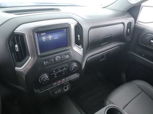 Used 2021 Chevrolet Silverado 1500 W/T w/ WT Convenience Package AWD/4WD image 23