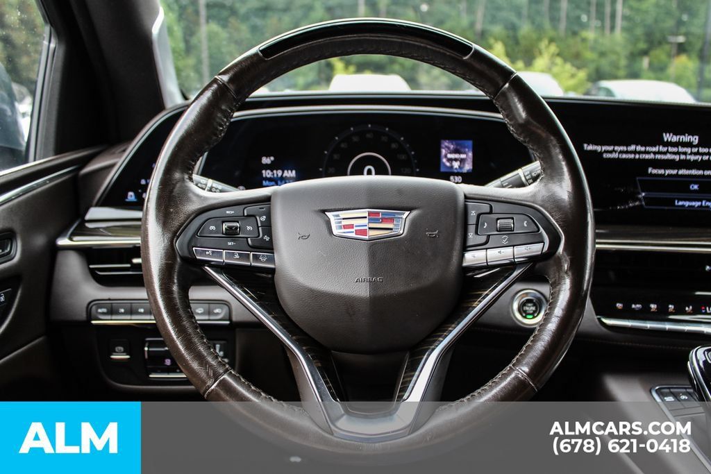 Used 2021 Cadillac Escalade Premium Luxury w/ Driver Assist Tech Package AWD/4WD image 27