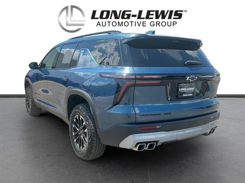 Used 2026 Chevrolet Traverse Z71 w/ Driver Confidence Package AWD/4WD image 4