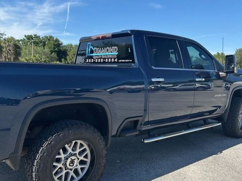 Used 2020 Chevrolet Silverado 2500 LTZ AWD/4WD image 4